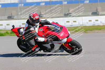 media/Jan-20-2023-Fastrack Riders (Fri) [[f2ad32aba3]]/Level 2/session 3 turn 9/